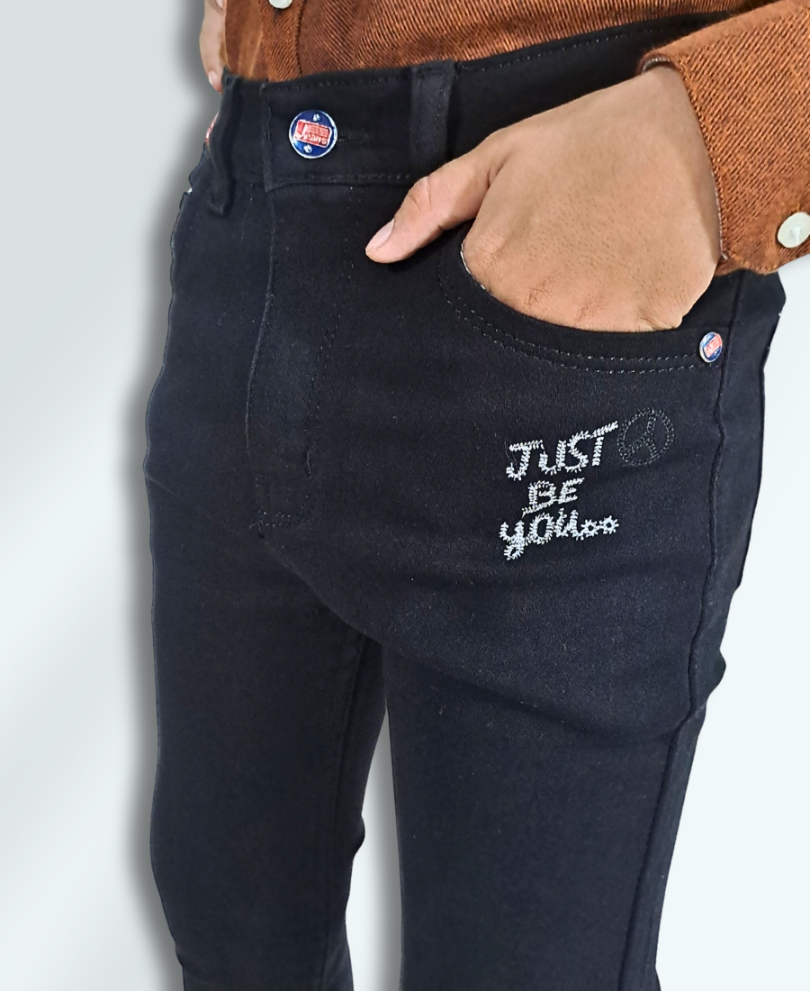 Boys Fashion Black Slim-Fit Jeans
